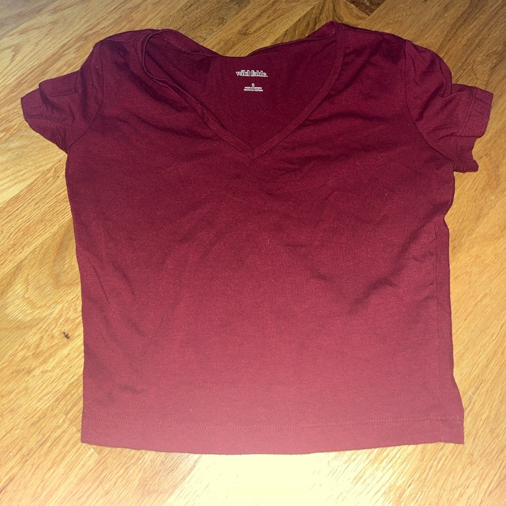 3 piece crop top shirt bundle